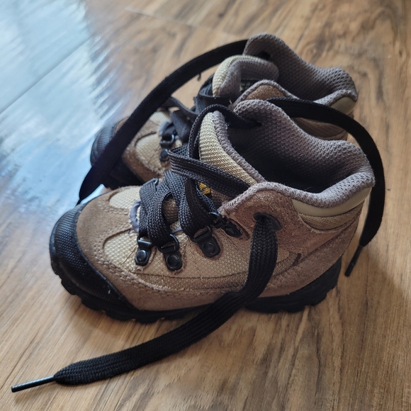 Smart Fit Toddler Hiker Boots Size 7 - Picture 1 of 7